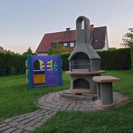 Familienfreundliches Ferienhaus Amara Mit Garten Und Terrasse - Friedrichshafen Am Bodensee Eksteriør billede