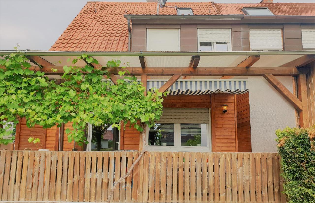 Familienfreundliches Ferienhaus Amara Mit Garten Und Terrasse - Friedrichshafen Am Bodensee Eksteriør billede